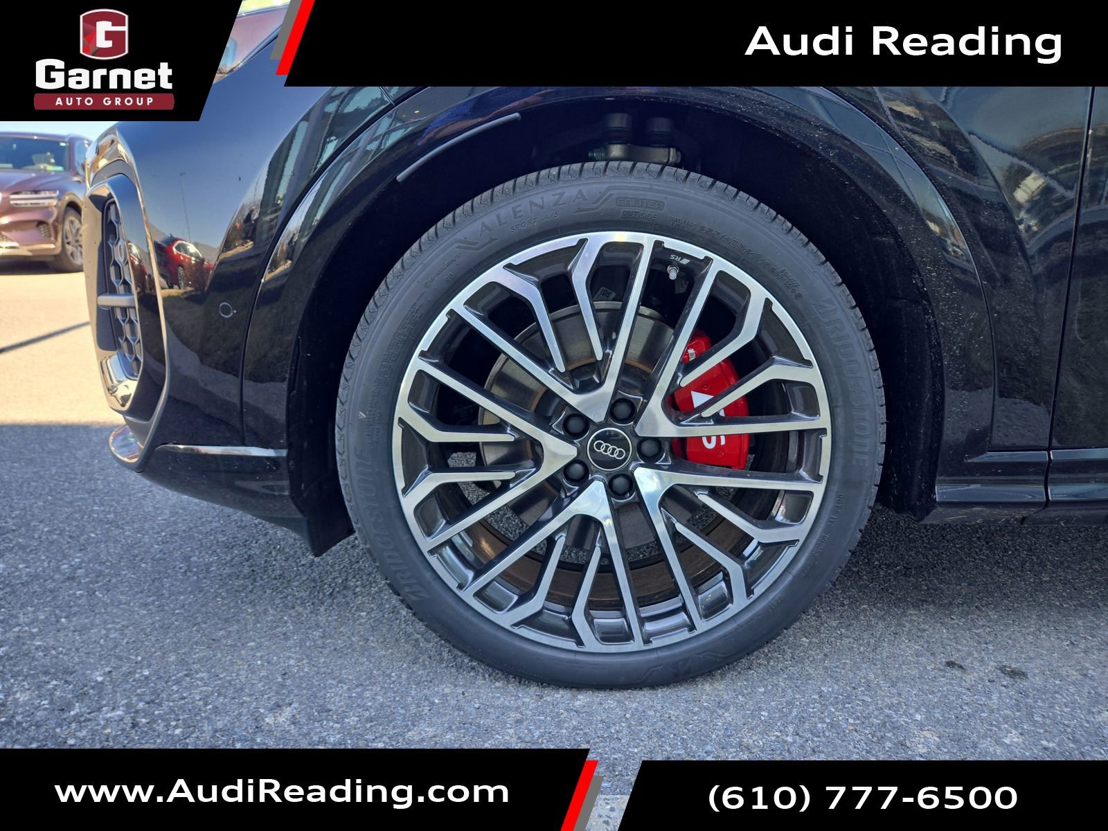 New 2025 Audi SQ5 Prestige image 9