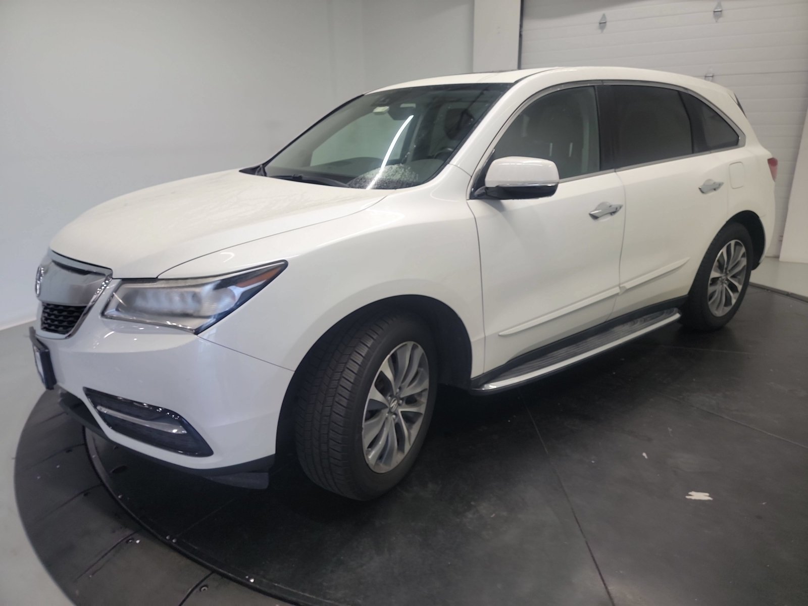 Used 2016 Acura MDX SH-AWD w/ Tech & Entertainment image 3