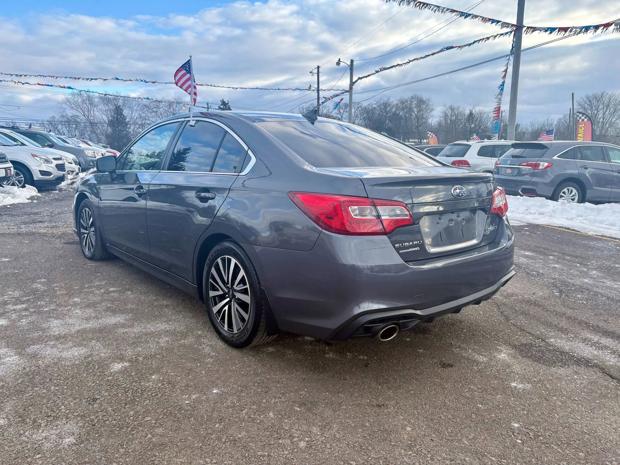 Used 2018 Subaru Legacy 2.5i Premium AWD/4WD image 3