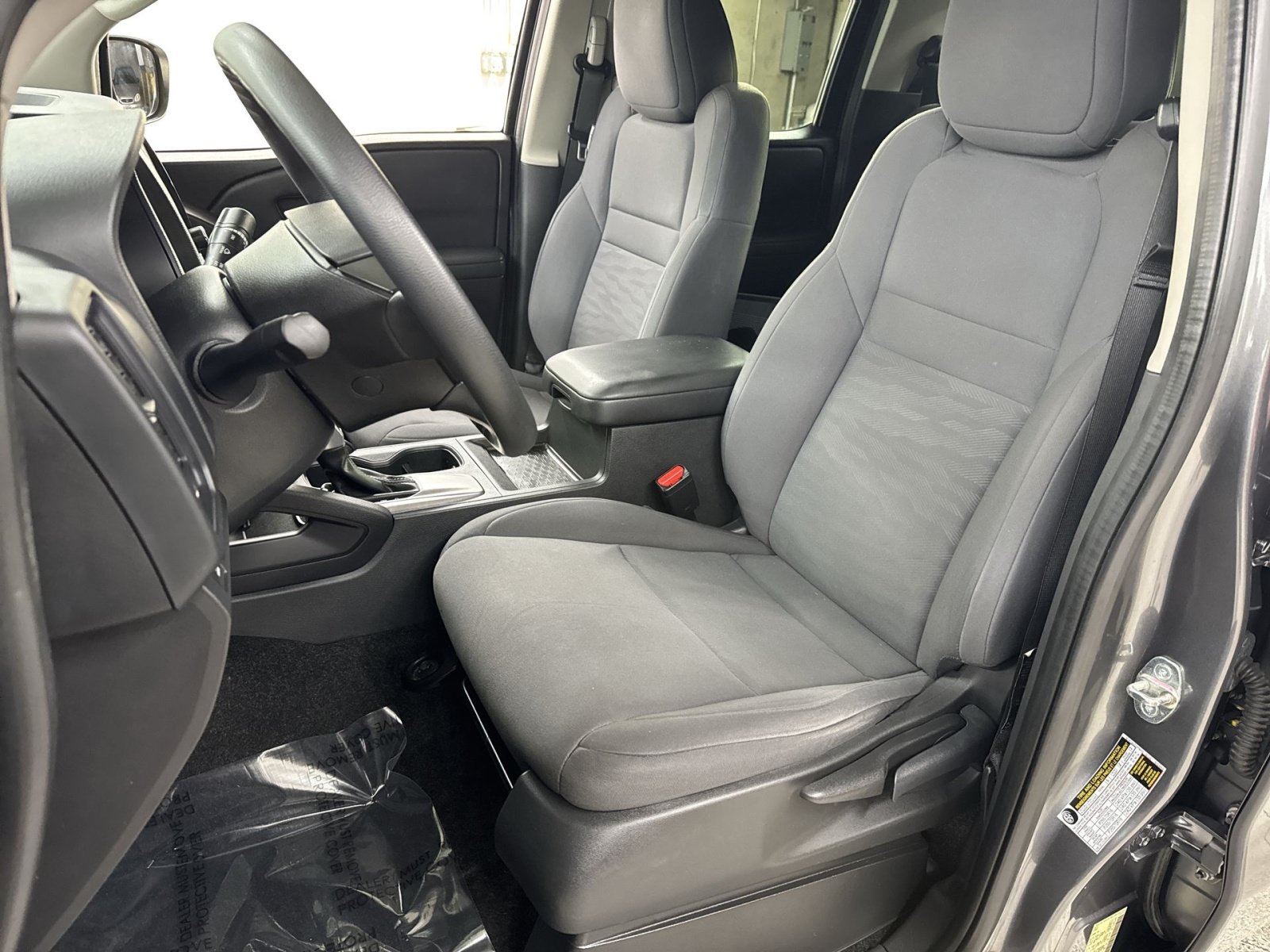 Used 2022 Nissan Frontier S RWD image 25