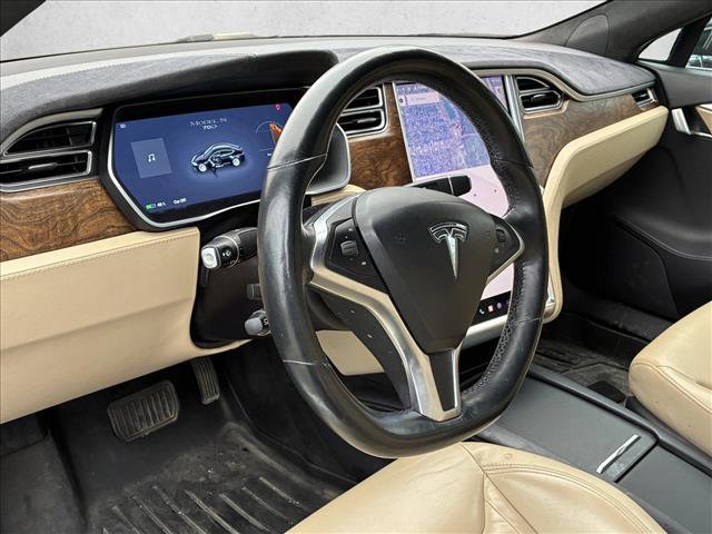Used 2016 Tesla Model S 70D image 12