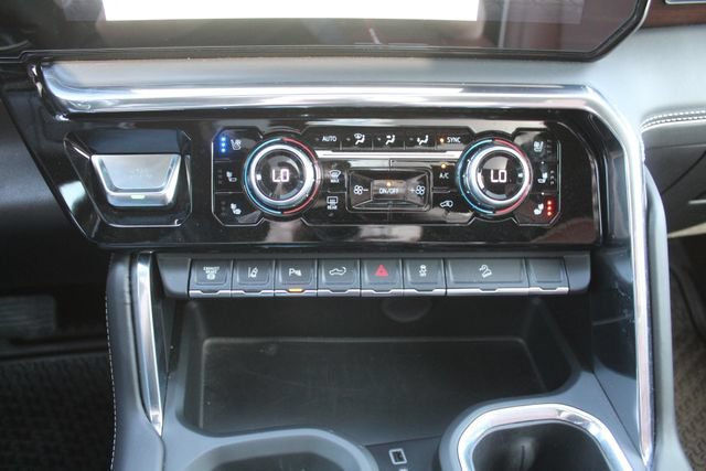 Certified 2025 GMC Sierra 2500 Denali Ultimate AWD/4WD image 33