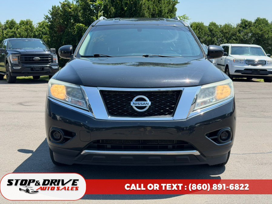 Used 2016 Nissan Pathfinder S AWD/4WD image 2