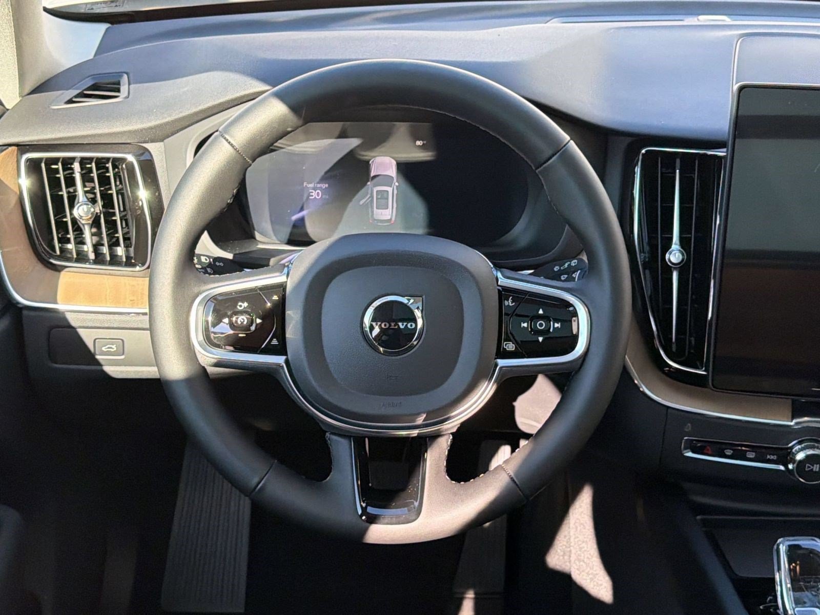 New 2026 Volvo XC60 B5 Plus w/ Climate Package AWD/4WD image 11