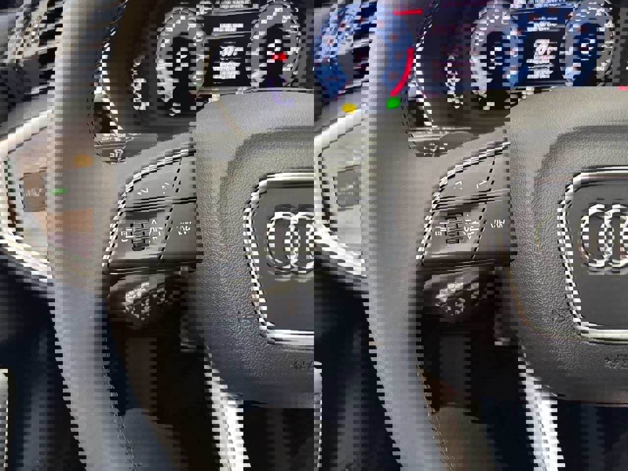 New 2025 Audi Q3 2.0T Premium image 20