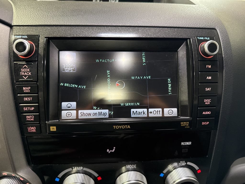 Used 2011 Toyota Sequoia Limited AWD/4WD image 21