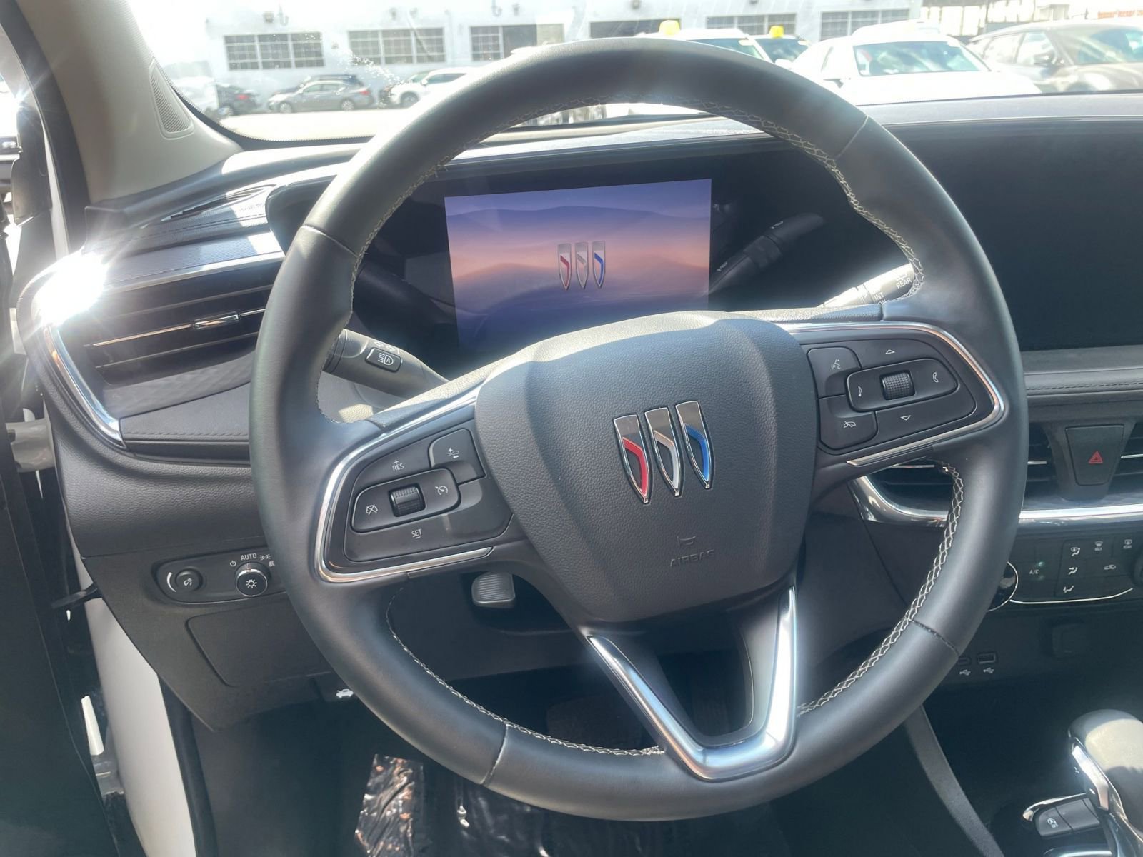 Used 2025 Buick Encore GX Preferred FWD image 29