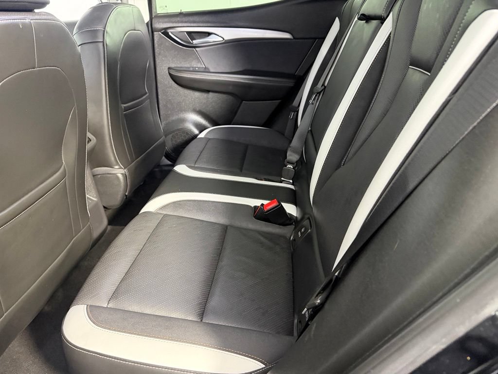 Used 2025 Buick Envision Sport Touring AWD/4WD image 25