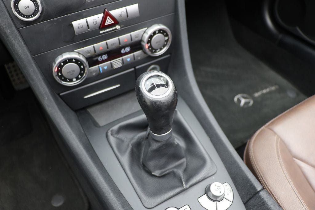 Used 2005 Mercedes-Benz SLK 350 image 30