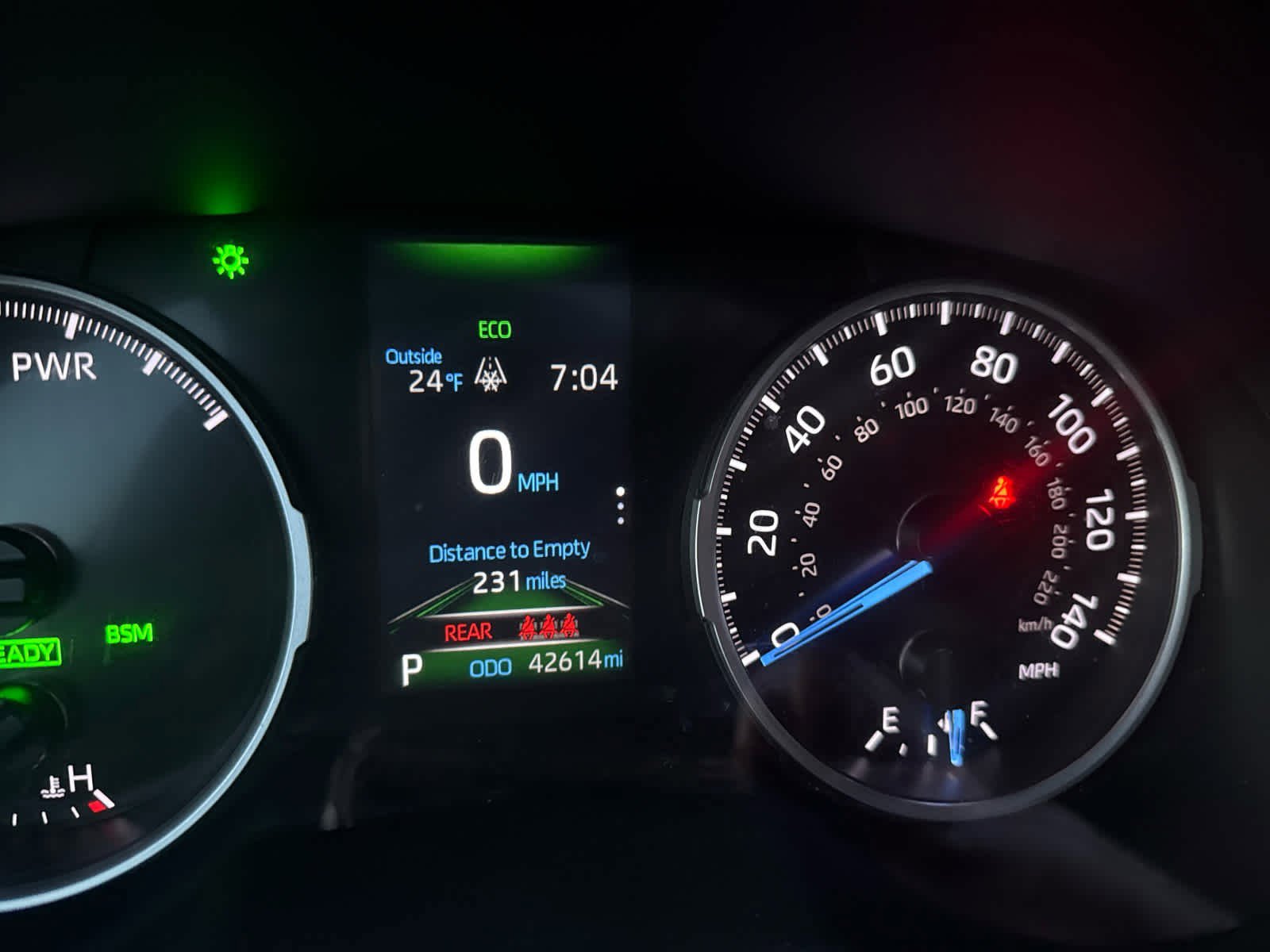 Used 2021 Toyota RAV4 XLE w/ Convenience Package image 10