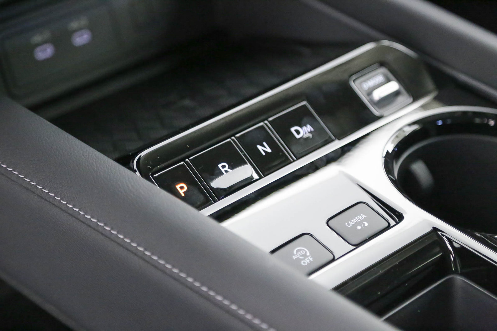 Used 2025 Nissan Murano SV FWD image 21