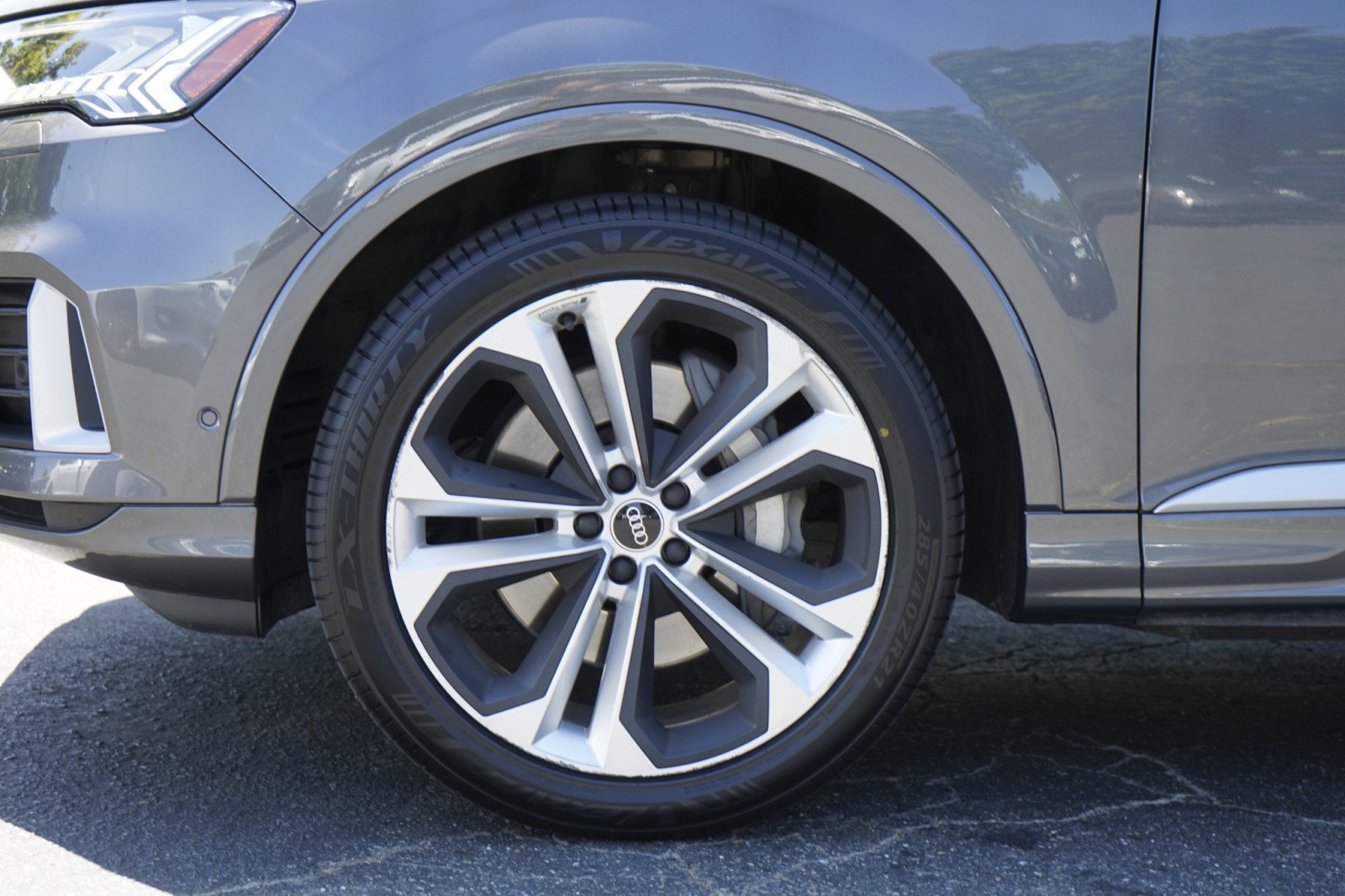 Used 2021 Audi Q7 3.0T Premium Plus w/ Premium Plus Package image 12