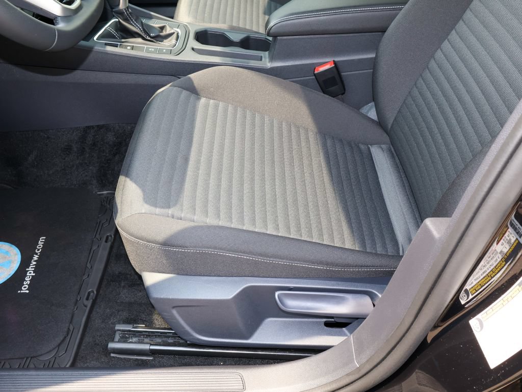 Certified 2026 Volkswagen Jetta S FWD image 12