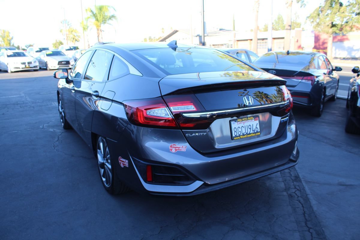 Used 2018 Honda Clarity Plug-In Hybrid image 5