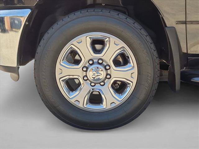 Used 2016 RAM 3500 Big Horn RWD image 13