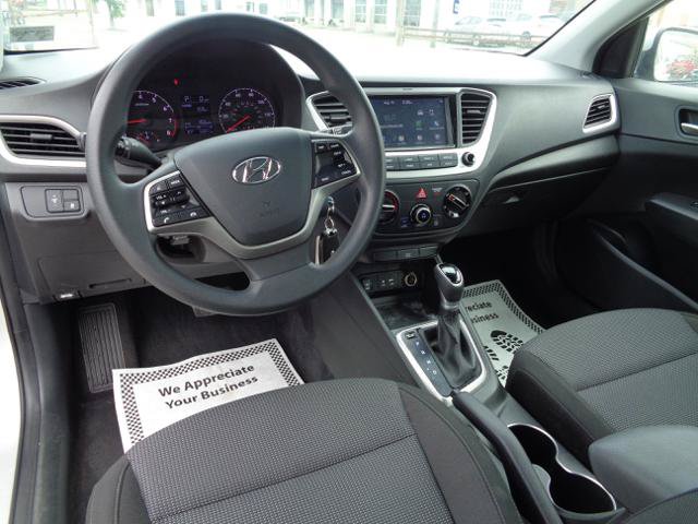 Used 2022 Hyundai Accent SEL FWD image 29