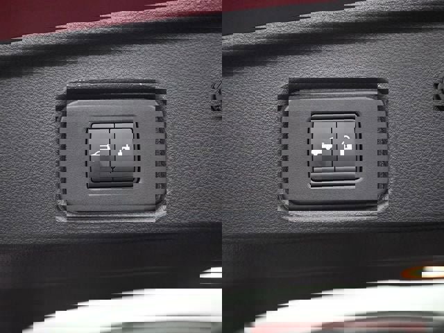 New 2026 Nissan Pathfinder SV image 30