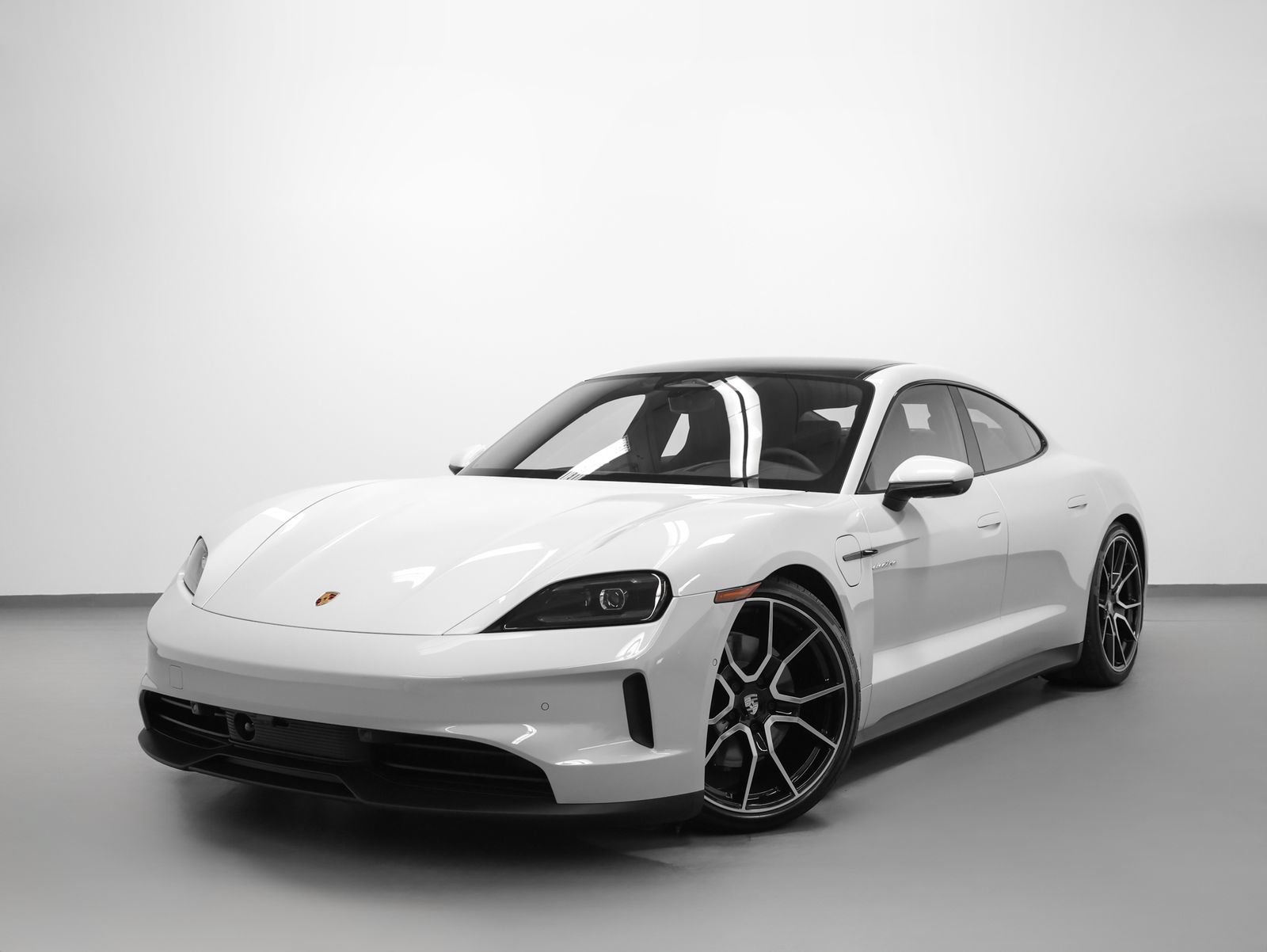 New 2026 Porsche Taycan AWD/4WD image 6