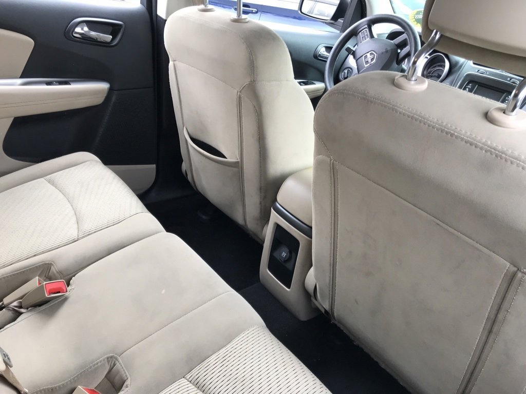 Used 2020 Dodge Journey SE image 6