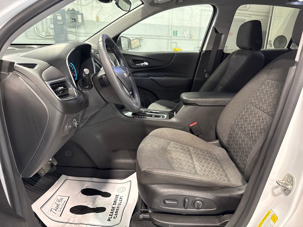 Used 2022 Chevrolet Equinox LT FWD image 27