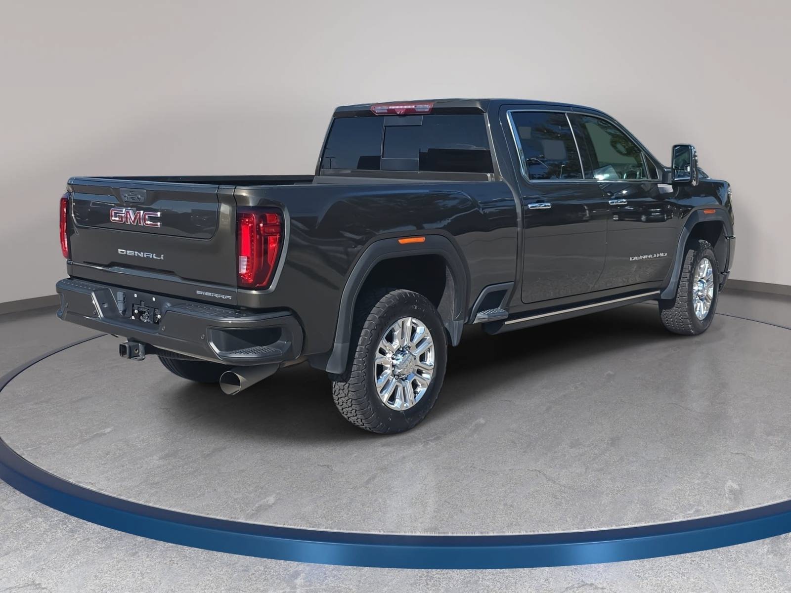 Used 2022 GMC Sierra 2500 Denali w/ Denali Ultimate Package AWD/4WD image 5