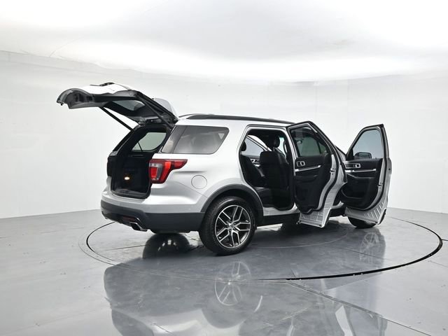 Used 2016 Ford Explorer Sport w/ Equipment Group 401A image 48