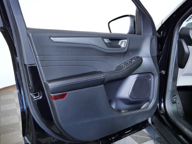 Certified 2023 Ford Escape Active w/ Tech Pack #1 AWD/4WD image 15