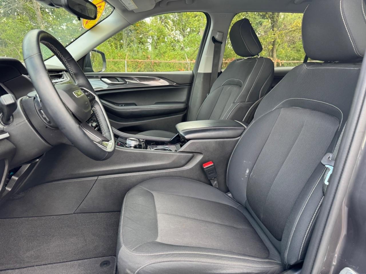 Used 2021 Jeep Grand Cherokee L Laredo w/ Luxury Tech Group I image 19