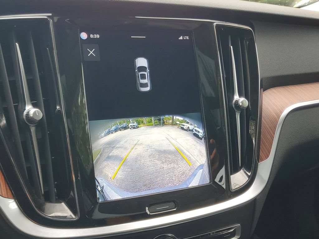 Certified 2023 Volvo S60 T8 Plus AWD/4WD image 25