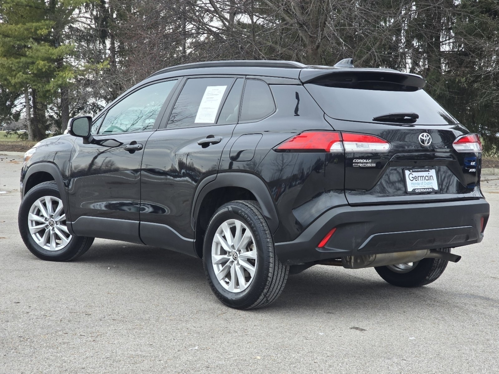 Used 2022 Toyota Corolla Cross LE image 16