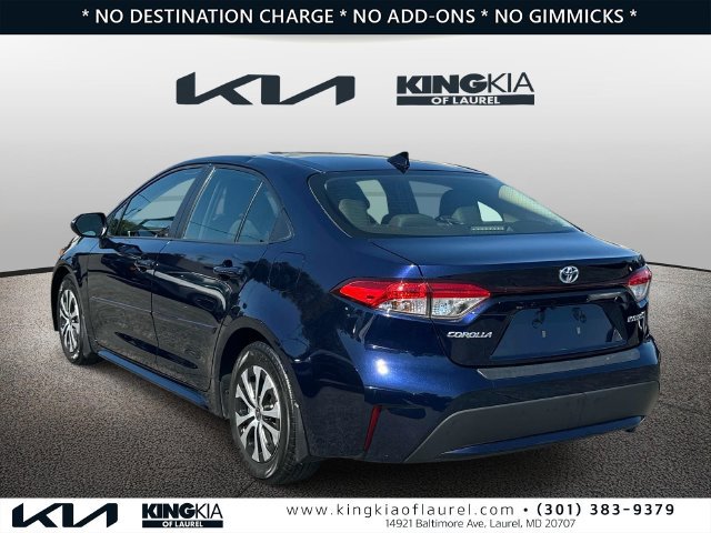 Used 2022 Toyota Corolla LE FWD image 25
