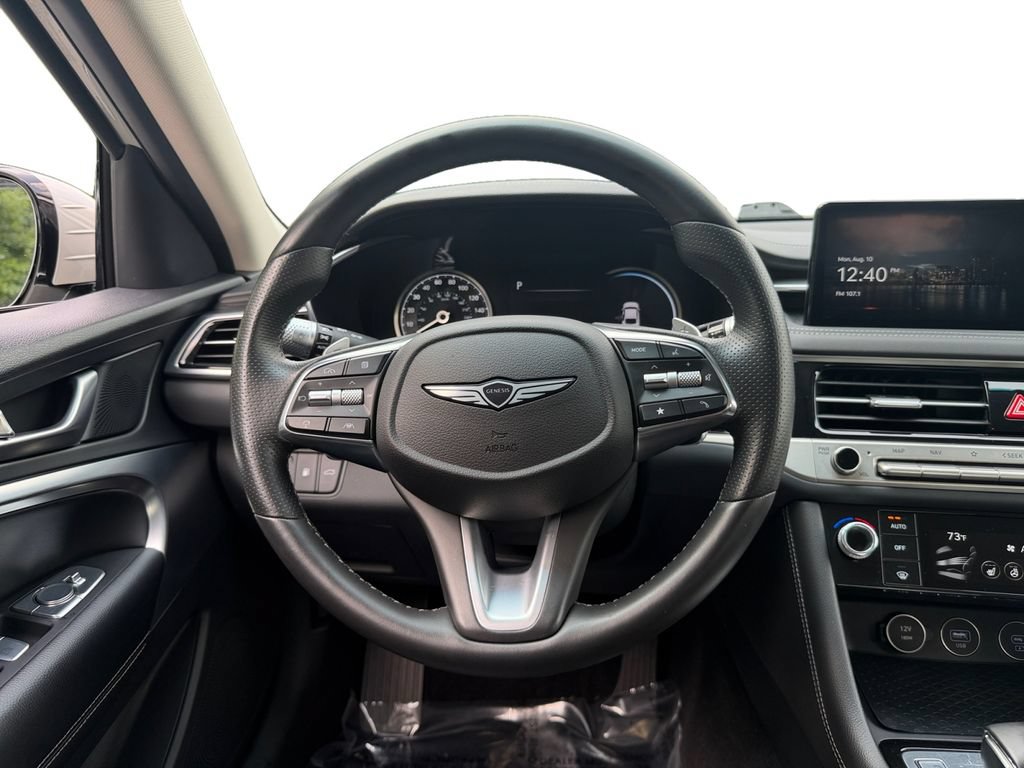 Used 2025 Genesis G70 2.5T AWD/4WD image 12