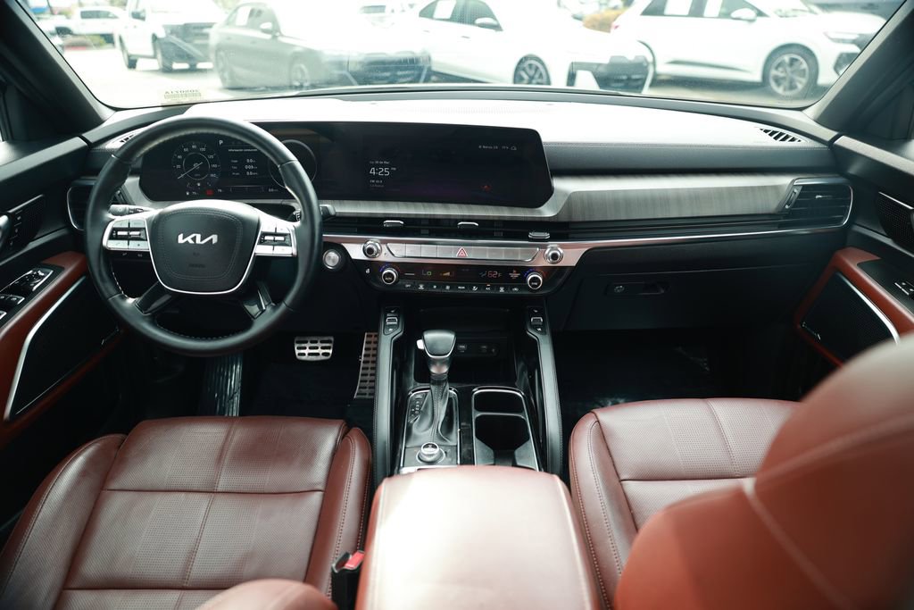 Used 2024 Kia Telluride SX image 24