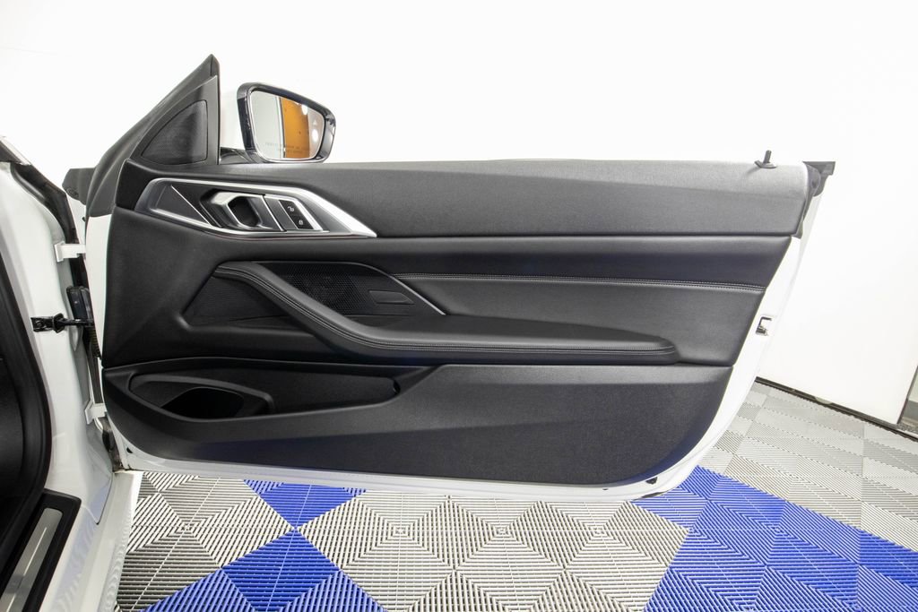 Used 2021 BMW 430i Convertible w/ Convenience Package image 15