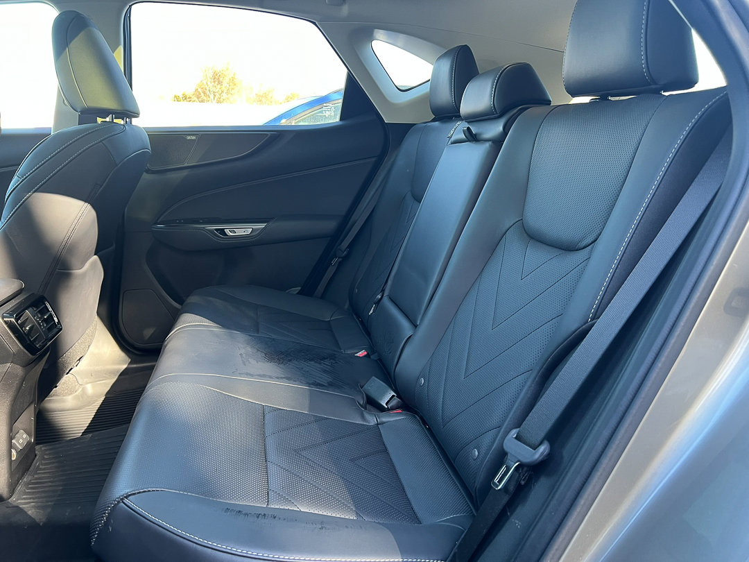 Used 2024 Lexus NX 300h AWD w/ Luxury Package image 26