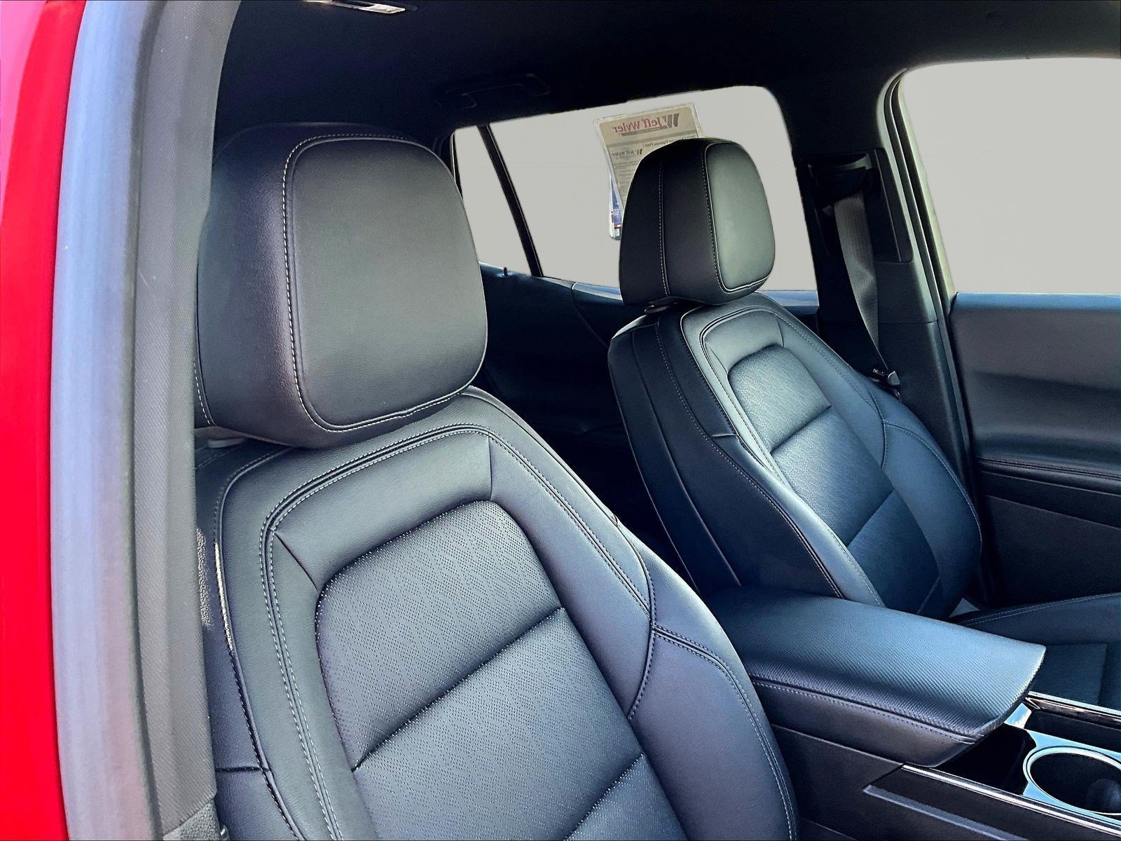 Used 2025 Chevrolet Equinox LT w/ Convenience Package II FWD image 29