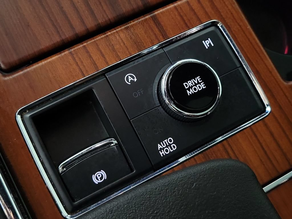 Certified 2023 Lincoln Navigator Reserve AWD/4WD image 34