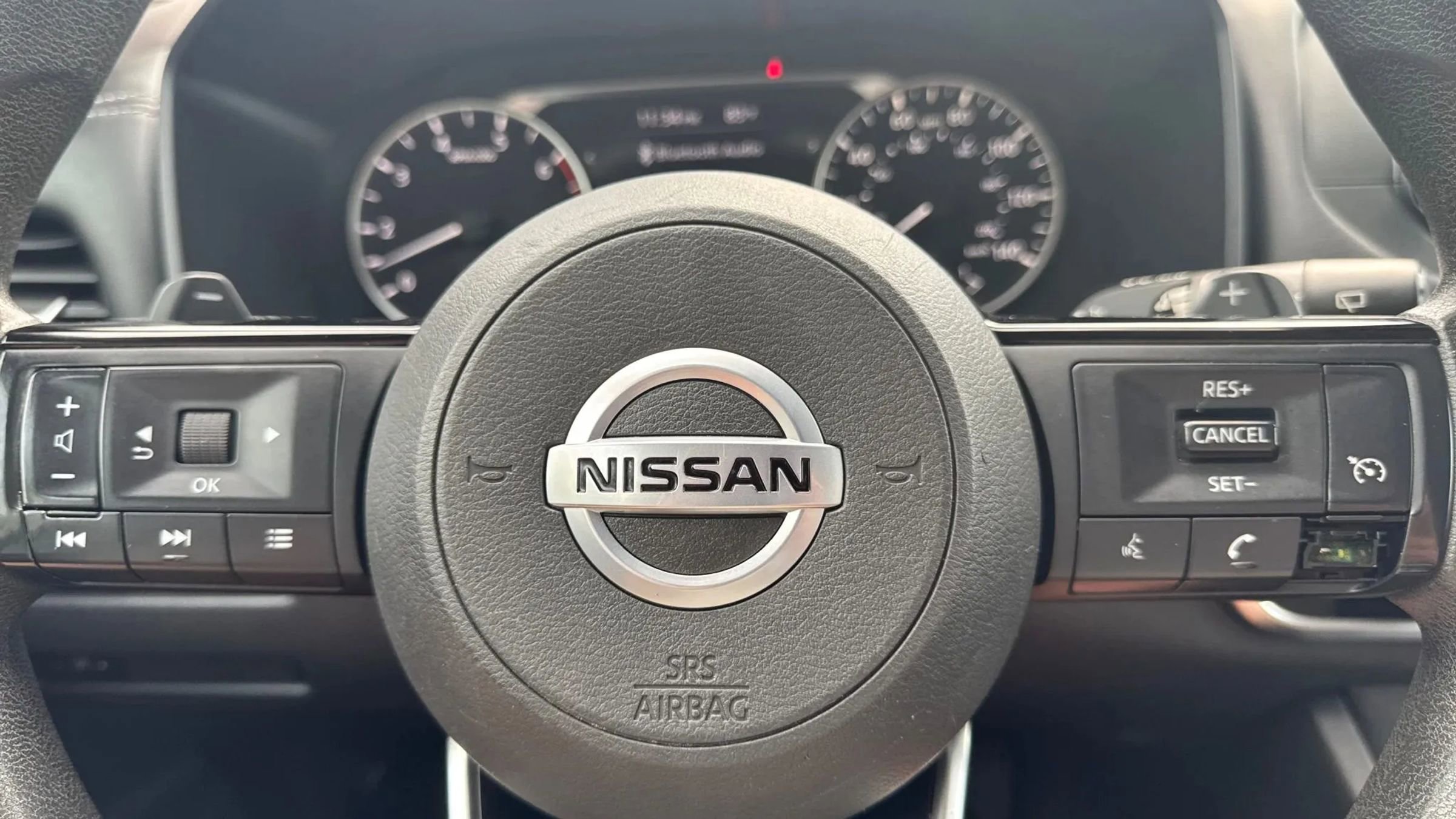 Used 2021 Nissan Rogue S image 24