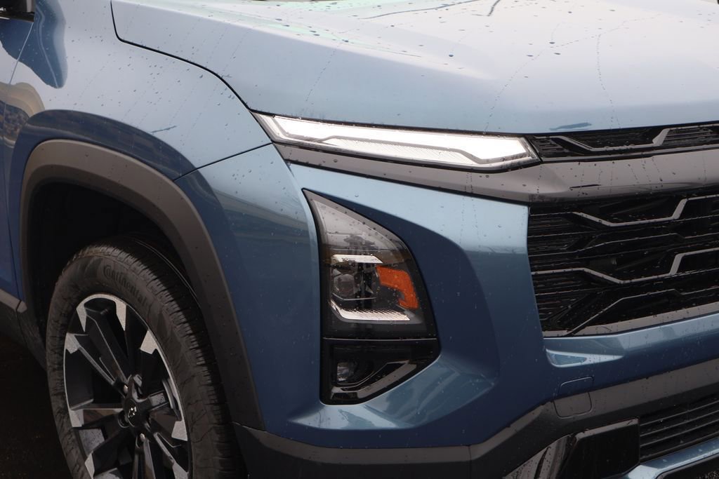 New 2026 Chevrolet Equinox RS w/ Safety and Technology Package image 3