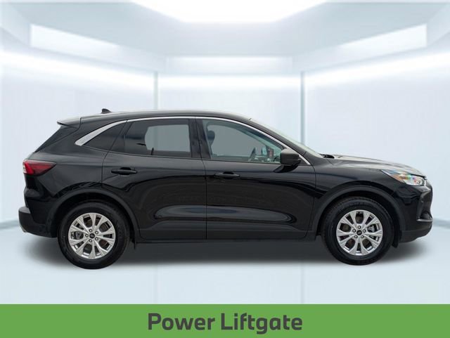 Used 2024 Ford Escape Active w/ Cold Weather Package image 9