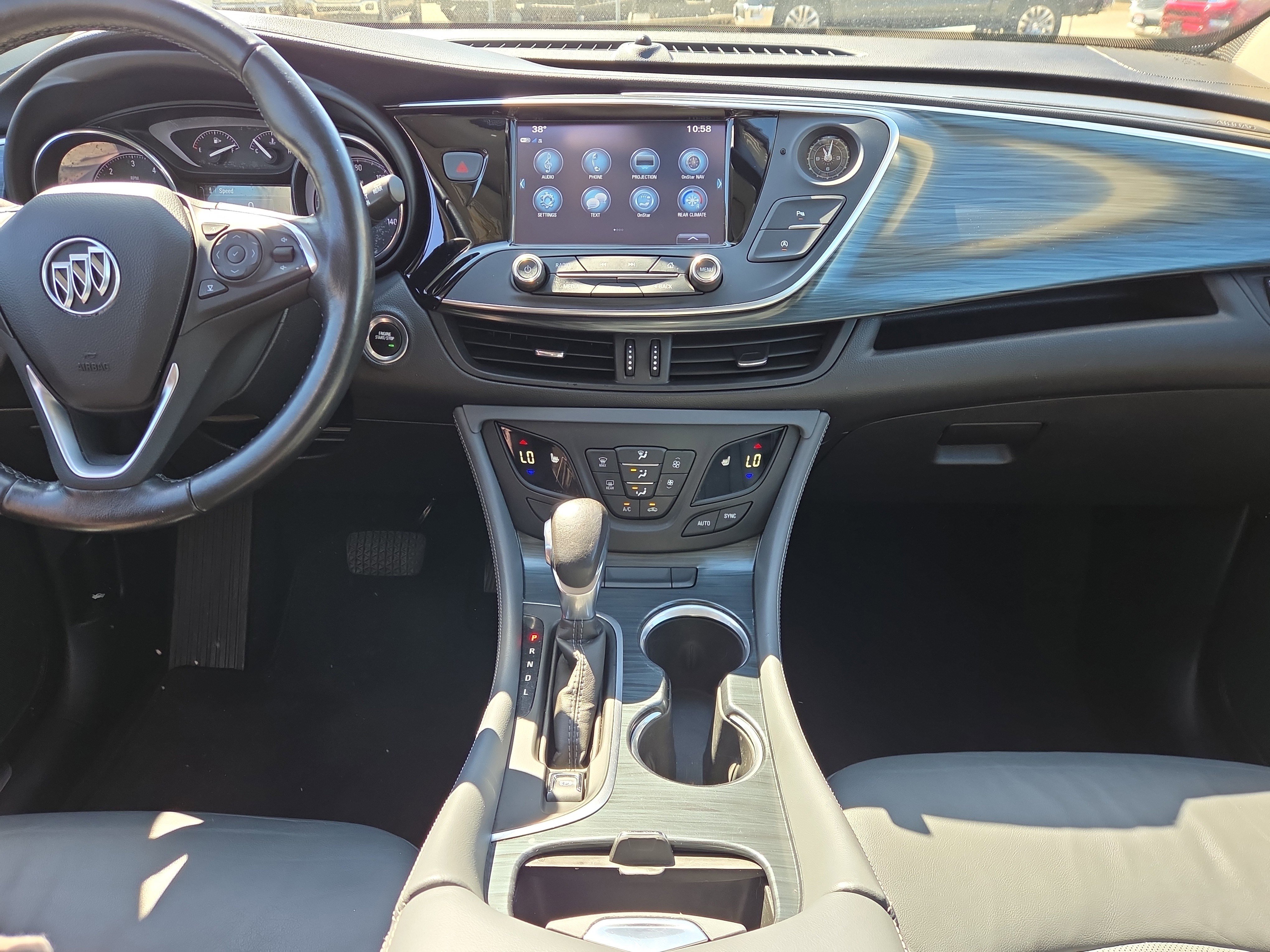 Used 2020 Buick Envision Essence FWD image 23