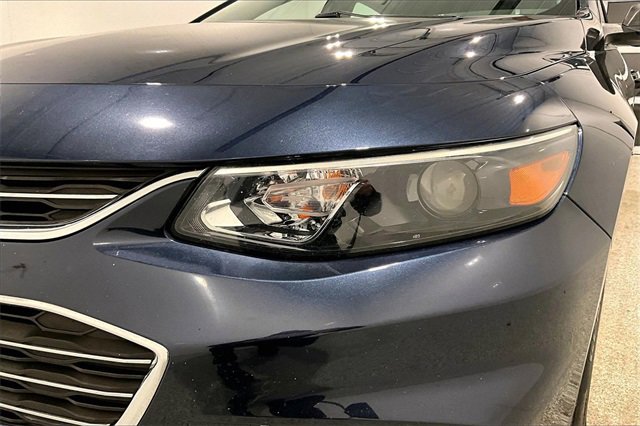 Used 2018 Chevrolet Malibu LS image 33