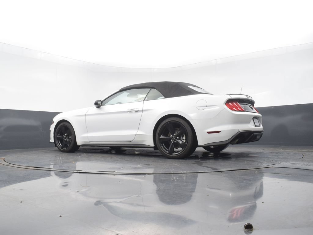 Used 2021 Ford Mustang Convertible w/ Equipment Group 101A RWD image 41