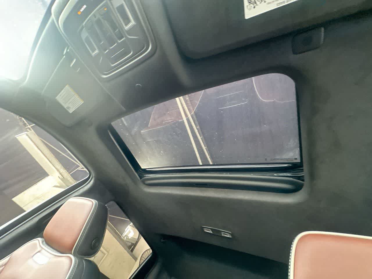 Used 2023 GMC Sierra 1500 Denali Ultimate AWD/4WD image 17