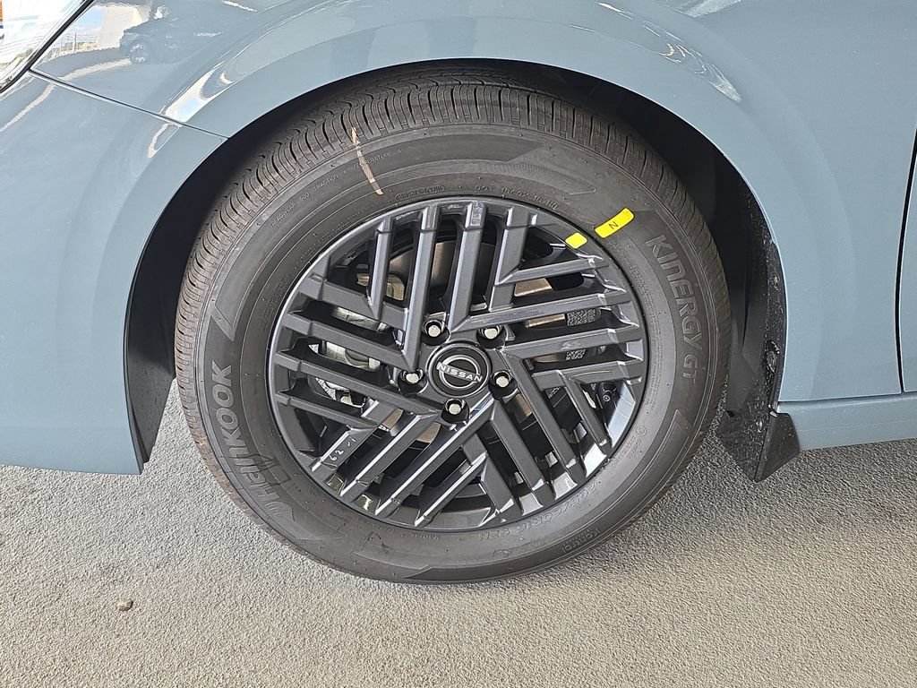 New 2026 Nissan Sentra SV w/ SV Convenience Package FWD image 4