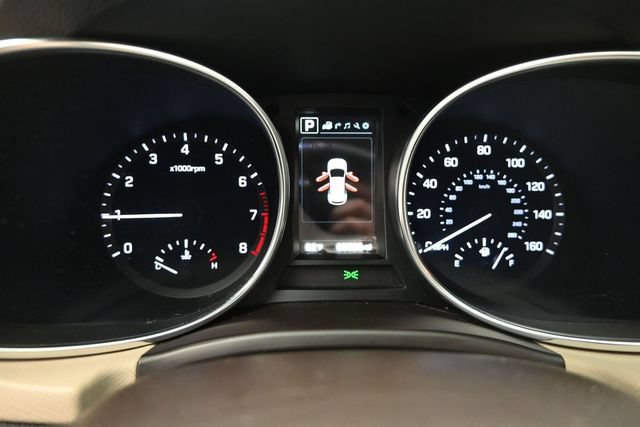 Used 2017 Hyundai Santa Fe Sport w/ 2.4L Tech Package 04 AWD/4WD image 11