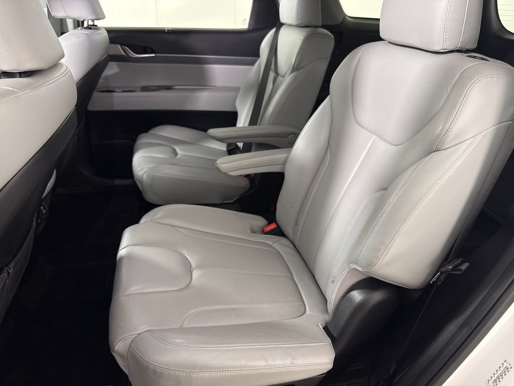 Used 2021 Hyundai Palisade SEL w/ Premium Package AWD/4WD image 15