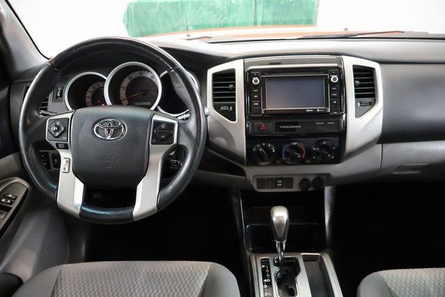 Used 2015 Toyota Tacoma PreRunner image 12