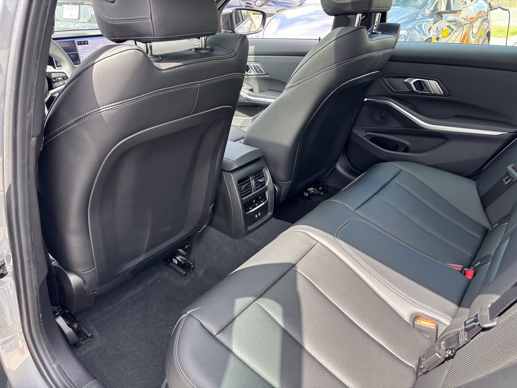 New 2026 BMW 330i xDrive Sedan AWD/4WD image 30