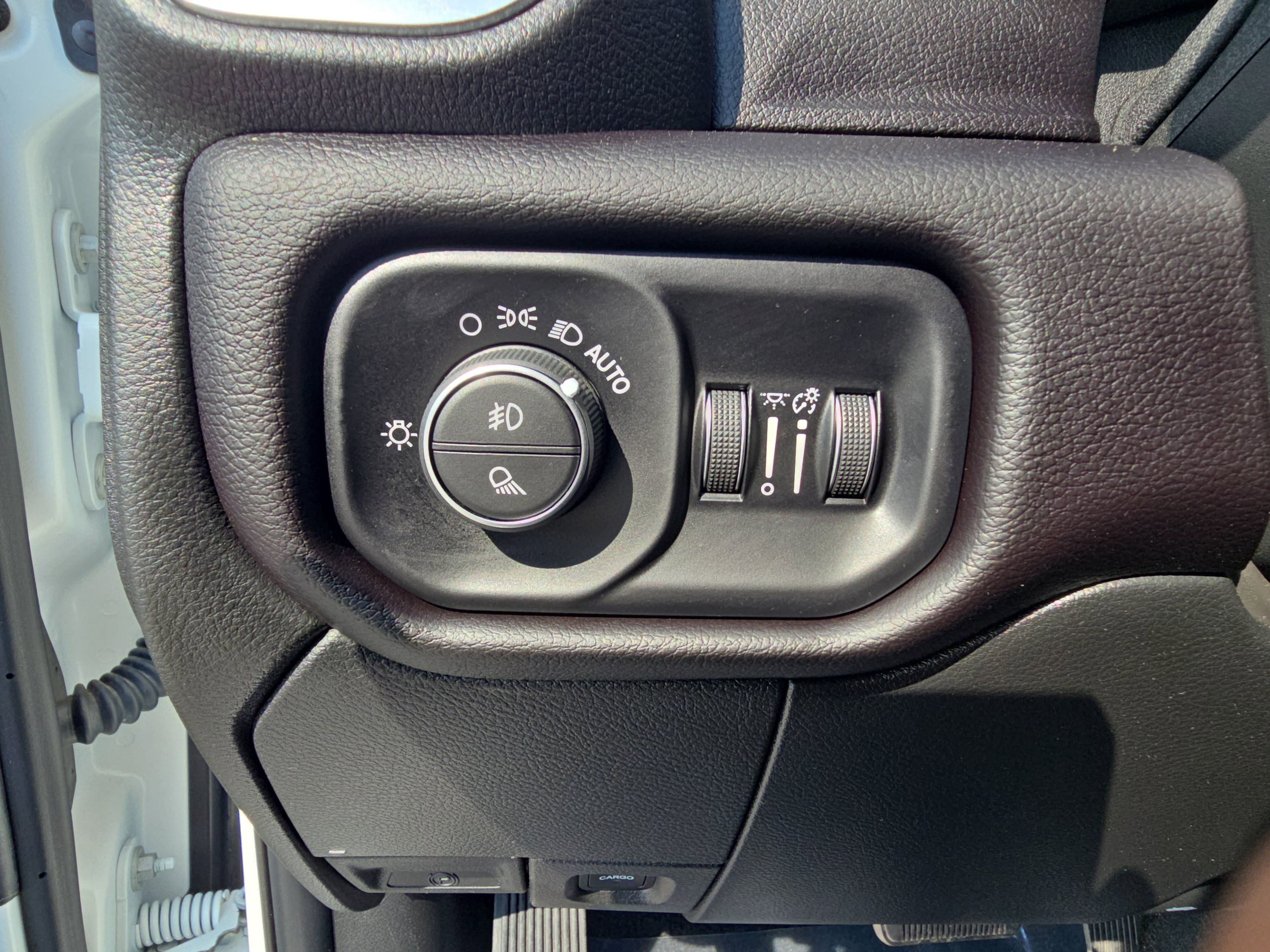 Used 2023 RAM 2500 Laramie w/ Night Edition image 25